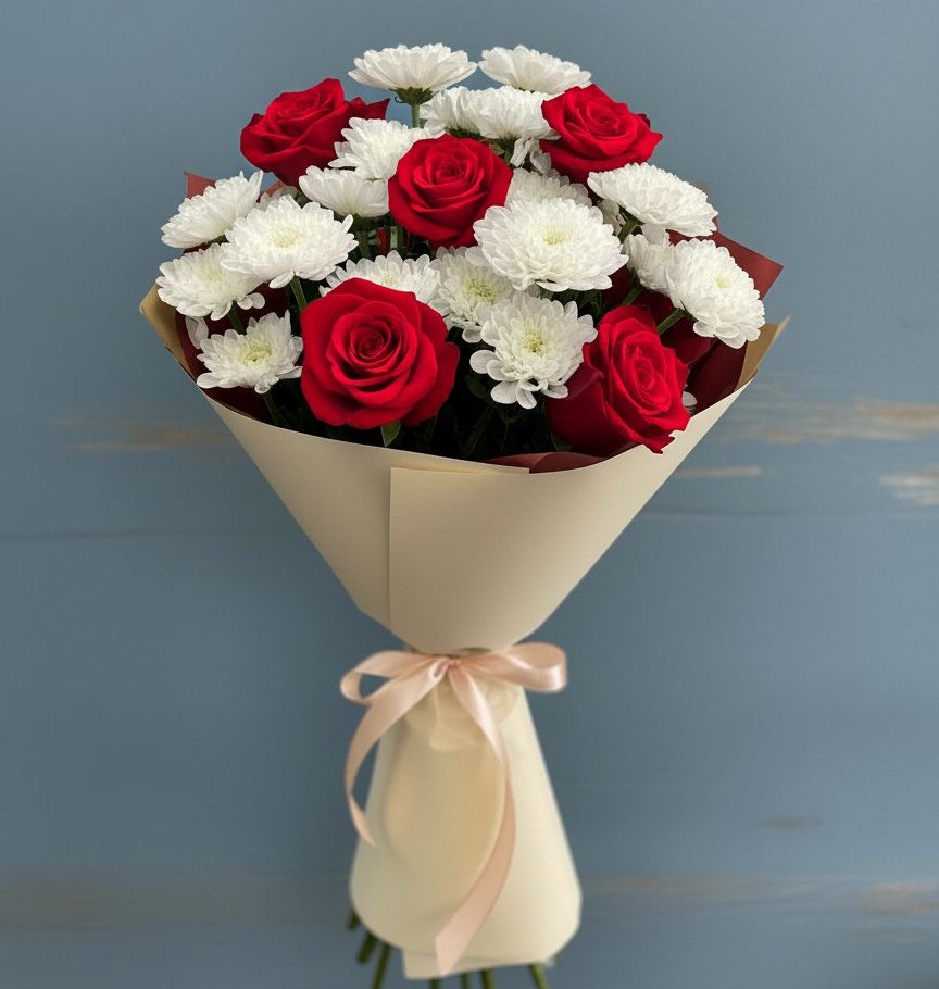 Букет цветов из: Розы и Хризантемы в Казанской Краснодарского края