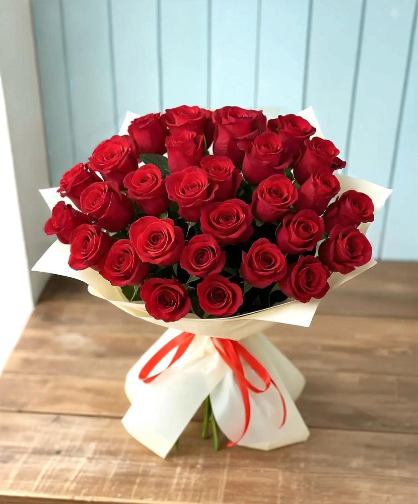Букет 29 Красных роз в Казанской Краснодарского края