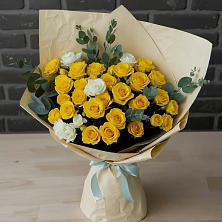 Букет цветов из:  Розы в Казанской Краснодарского края