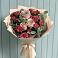 Букет цветов из: Гвоздики и Розы в Казанской Краснодарского края