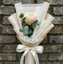 Букет цветов из:  Розы в Казанской Краснодарского края