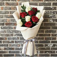 Букет цветов из:  Розы в Казанской Краснодарского края