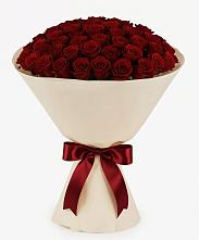 Букет 101 Бордовая роза Блэк Бакарра в Казанской Краснодарского края