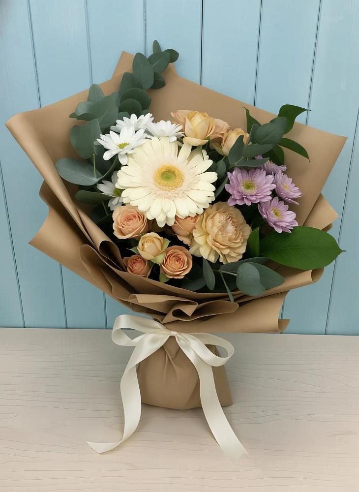 Букет цветов из: Герберы и Хризантемы в Казанской Краснодарского края