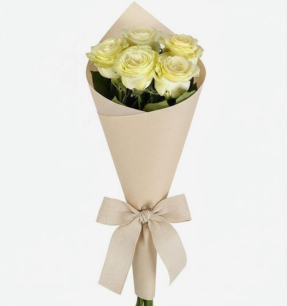 Букет цветов из: Розы в Казанской Краснодарского края