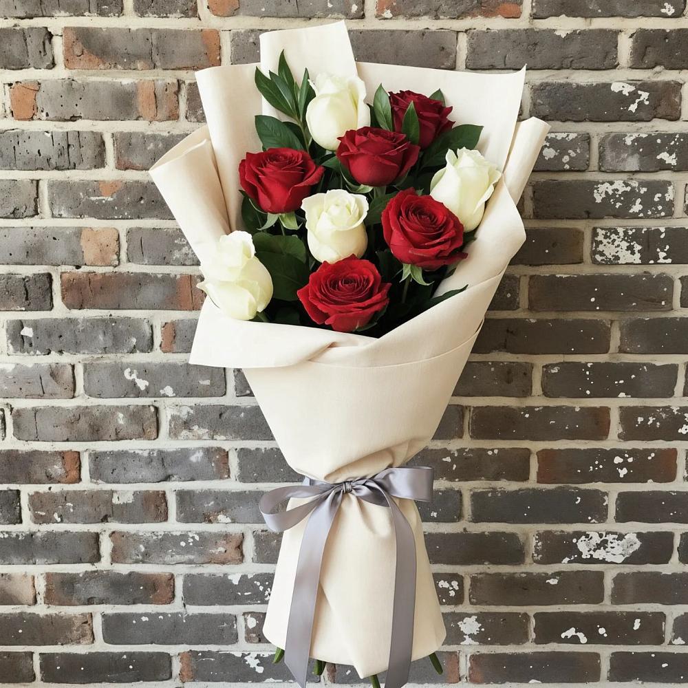 Букет цветов из: Розы в Казанской Краснодарского края