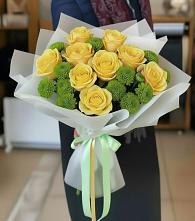 Букет цветов из:  Хризантемы и Розы в Казанской Краснодарского края