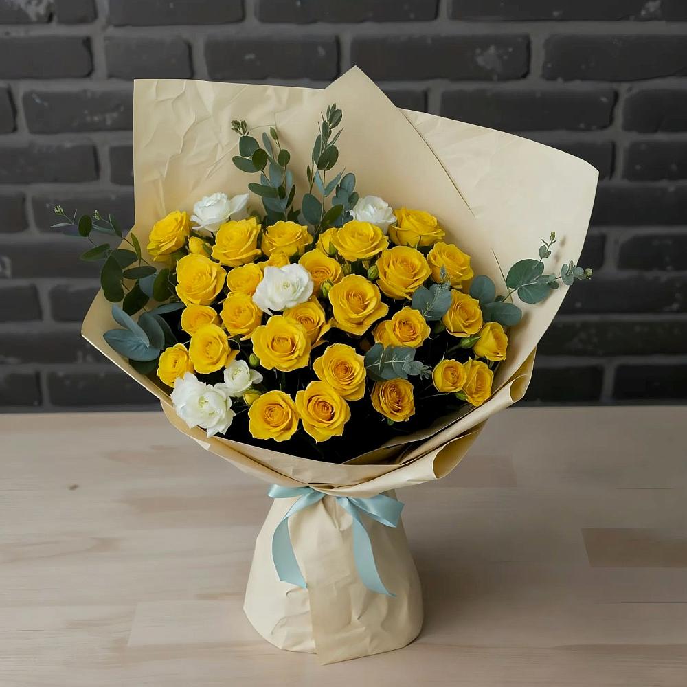 Букет цветов из: Розы в Казанской Краснодарского края