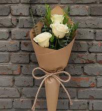 Букет цветов из:  Розы в Казанской Краснодарского края