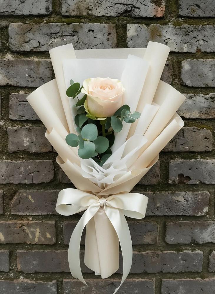 Букет цветов из: Розы в Казанской Краснодарского края