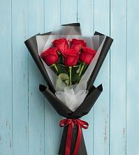 Букет цветов из:  Розы в Казанской Краснодарского края