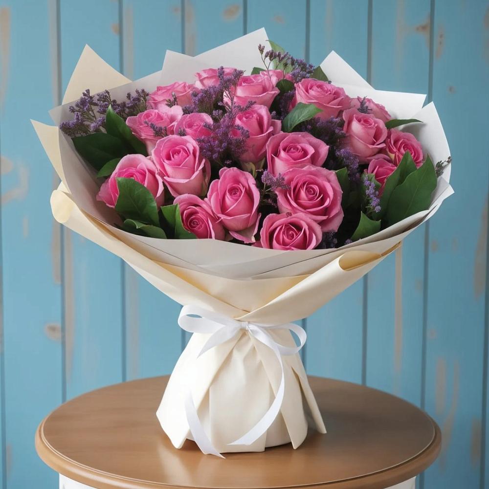 Букет цветов из: Розы в Казанской Краснодарского края