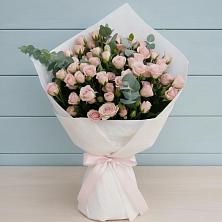 Букет цветов из:  Розы в Казанской Краснодарского края