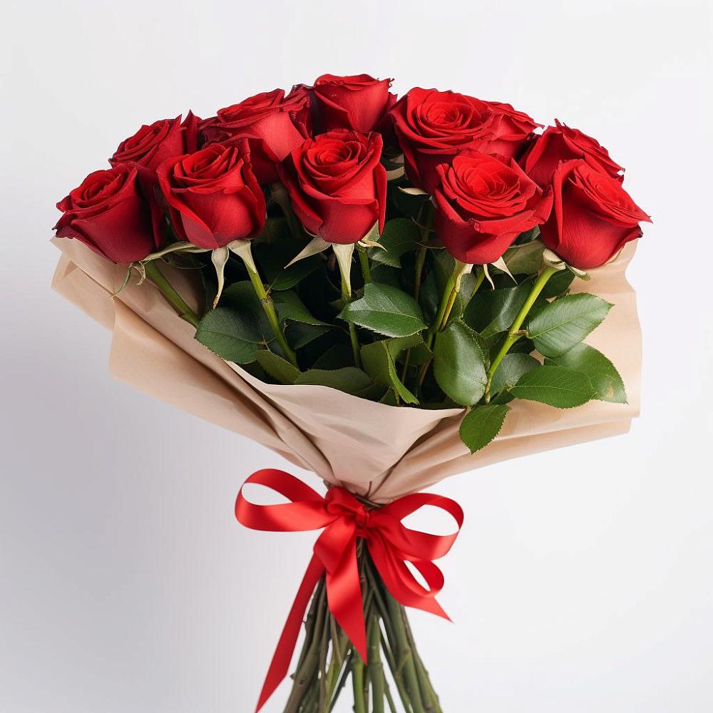 Букет 11 Красных роз Эдлесс Лав в Казанской Краснодарского края